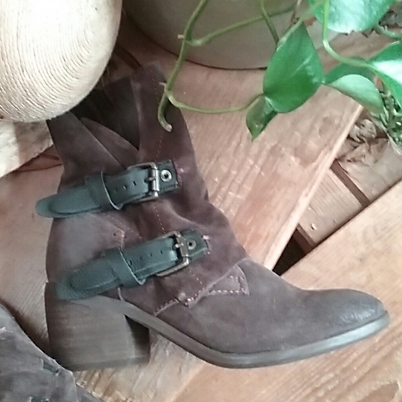 NEW DIBA.True ANKLE BOOTS - Picture 4 of 8